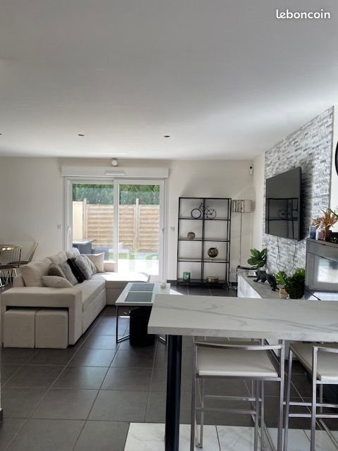 Maison à louer, 80m², Leudeville