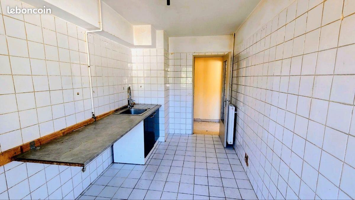 Appartement à louer, 67m², Nice