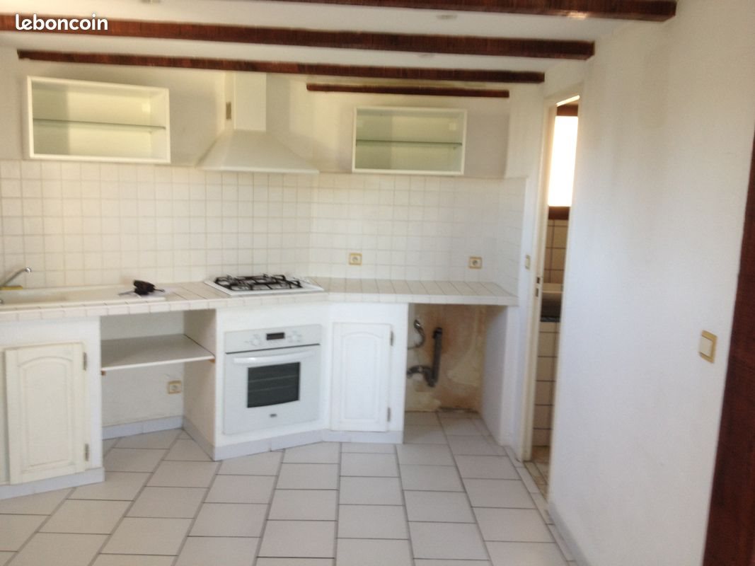 Appartement à louer, 26m², Gignac-la-Nerthe