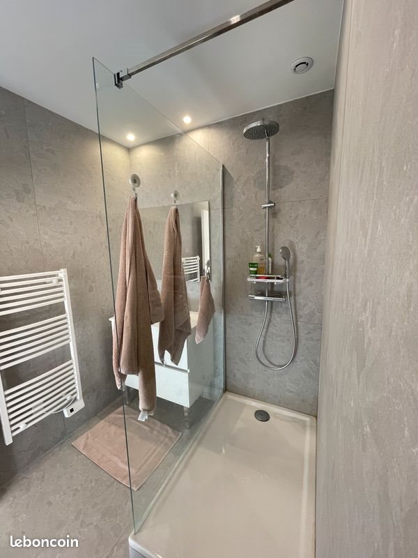 Appartement à louer, 65m², Marseille 6ème