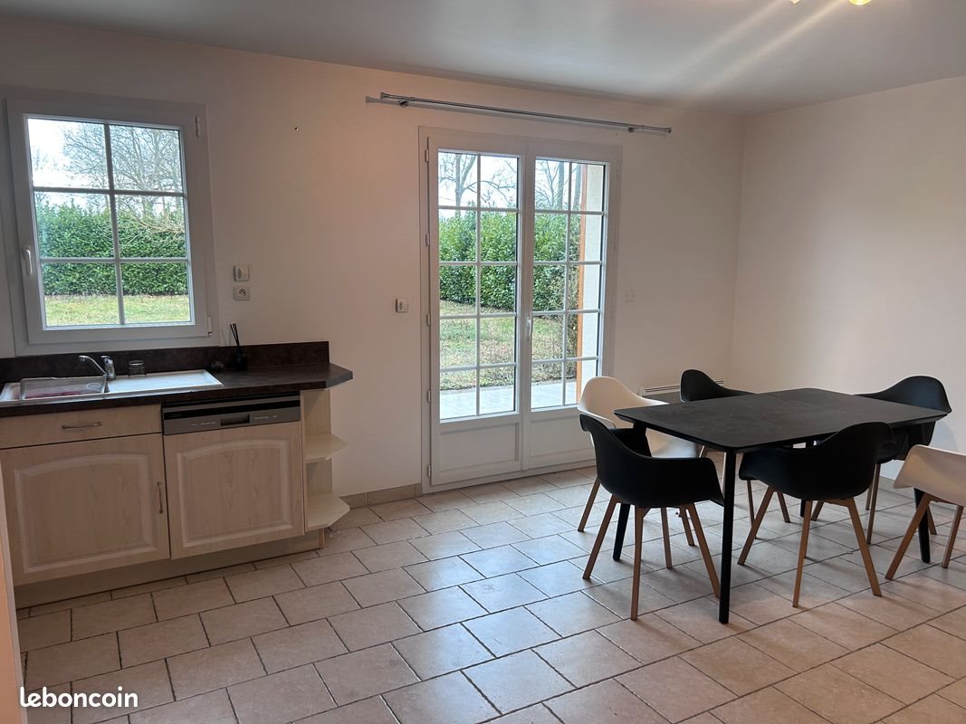 Maison à louer, 65m², Vauville