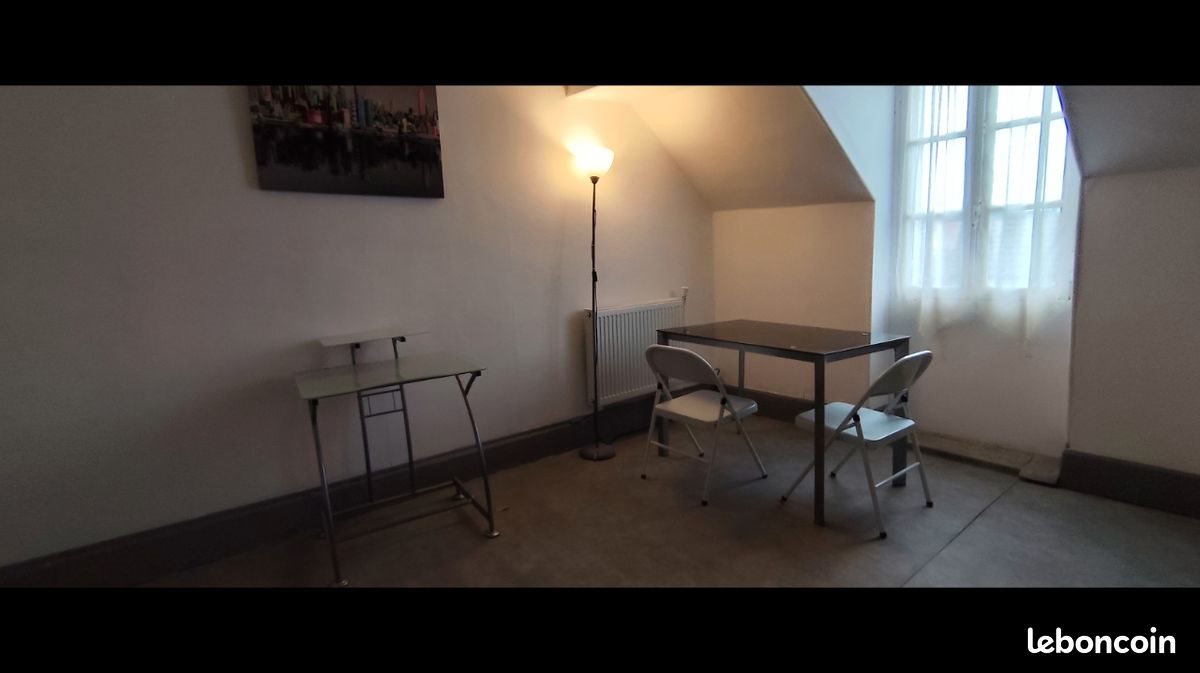 Appartement à louer, 22m², Saint-Amand-Montrond