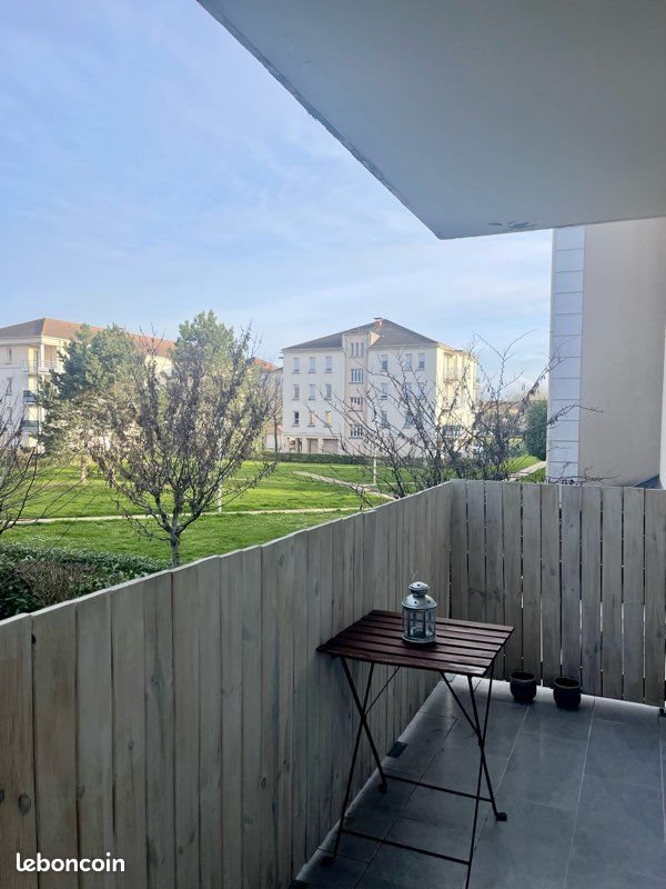 Appartement à louer, 45m², Moissy-Cramayel