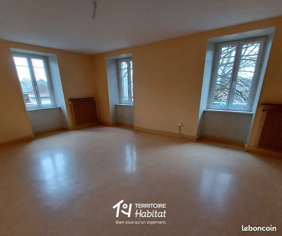Appartement à louer, 71m², Cravanche