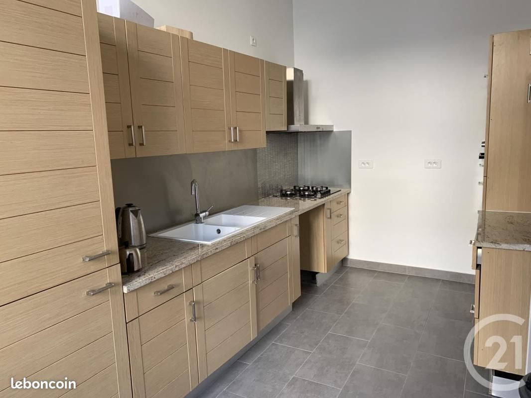 Maison à vendre, 180m², Saint-Quentin