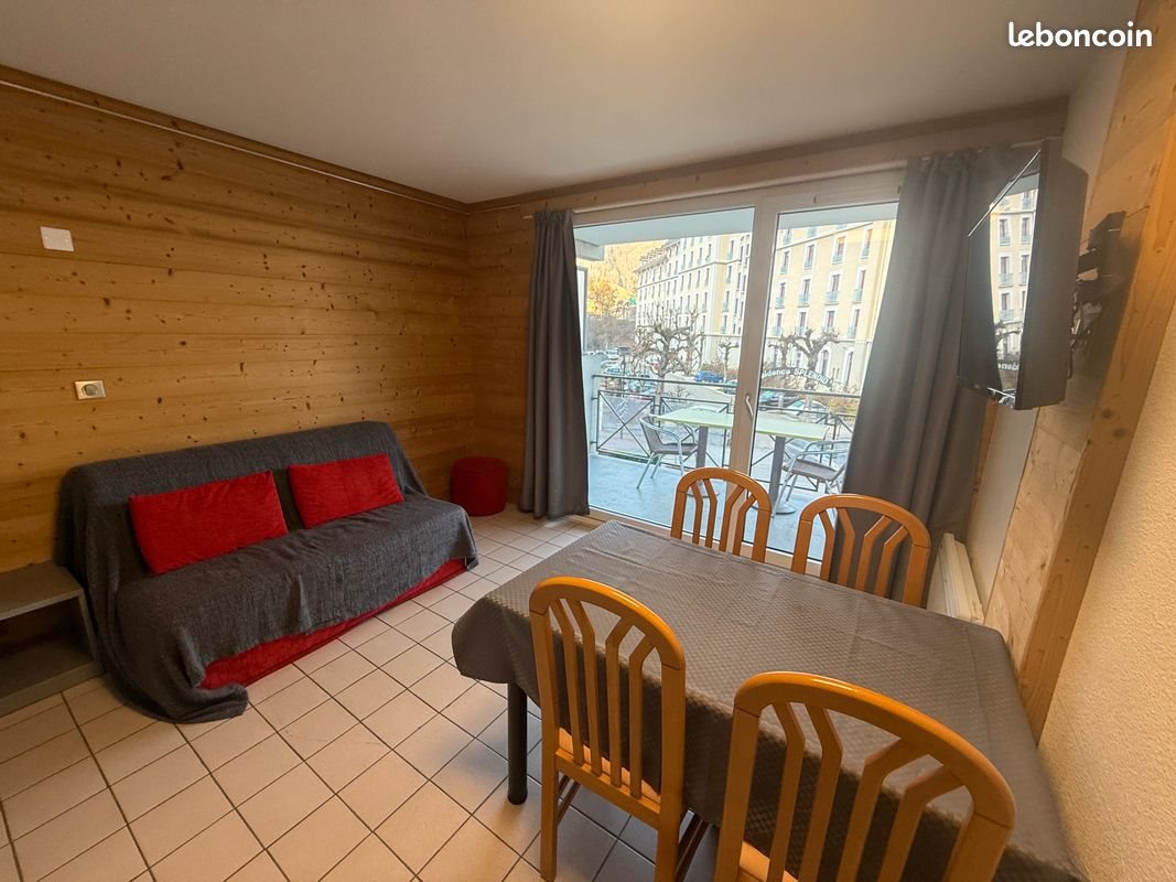 Appartement à louer, 28m², Allevard