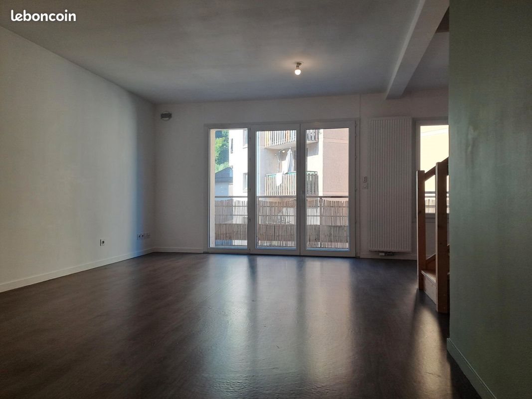 Appartement à louer, 67m², Ugine