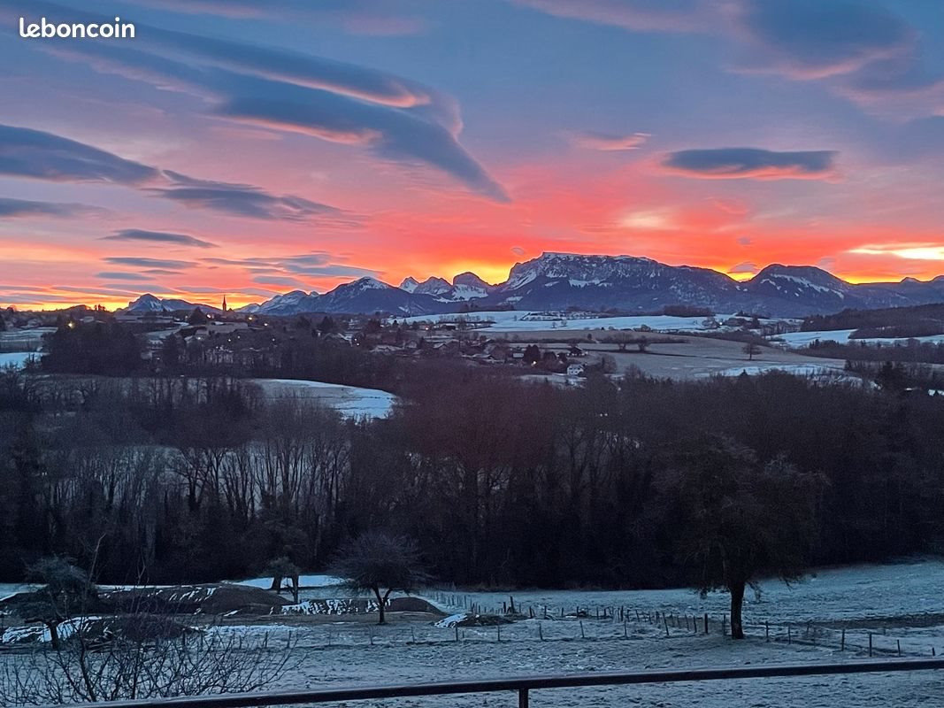 Maison à louer, 220m², Cruseilles
