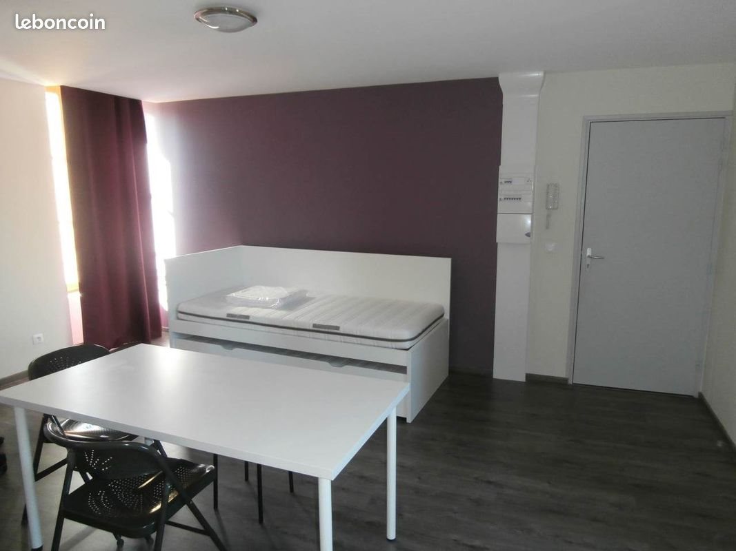 Appartement à louer, 27m², Tournon-sur-Rhône
