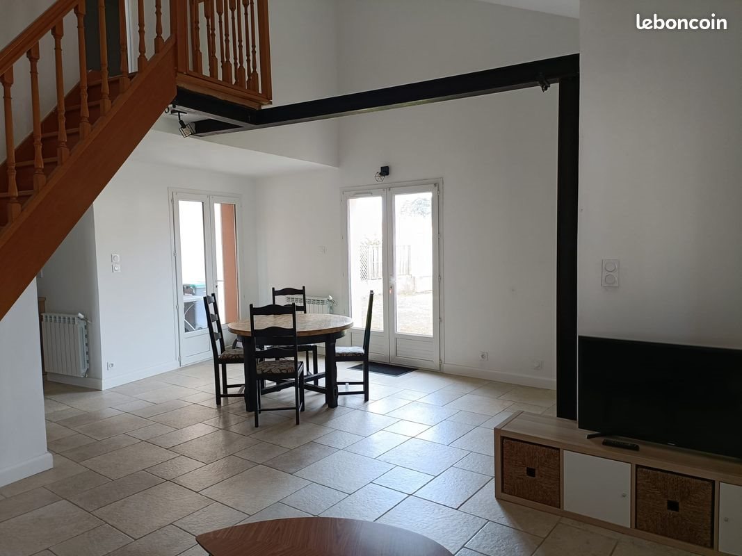 Maison à louer, 64m², Clisson