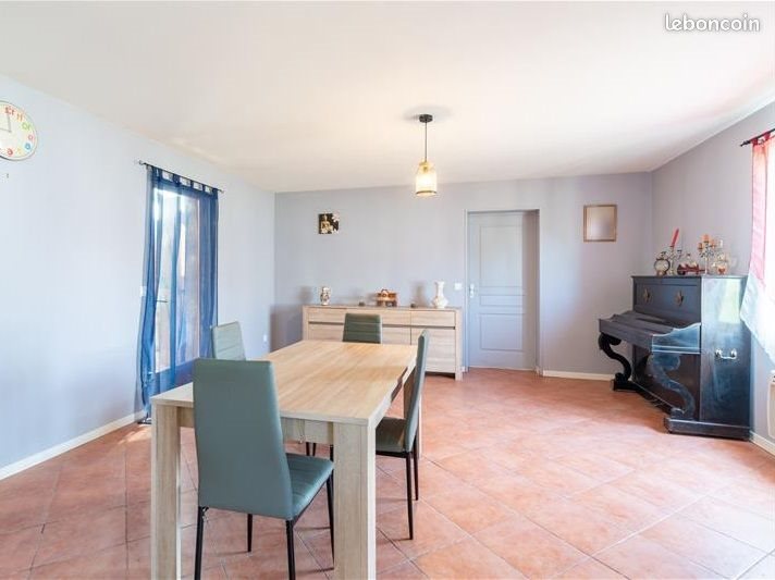 Maison à vendre, 179m², Lencouacq