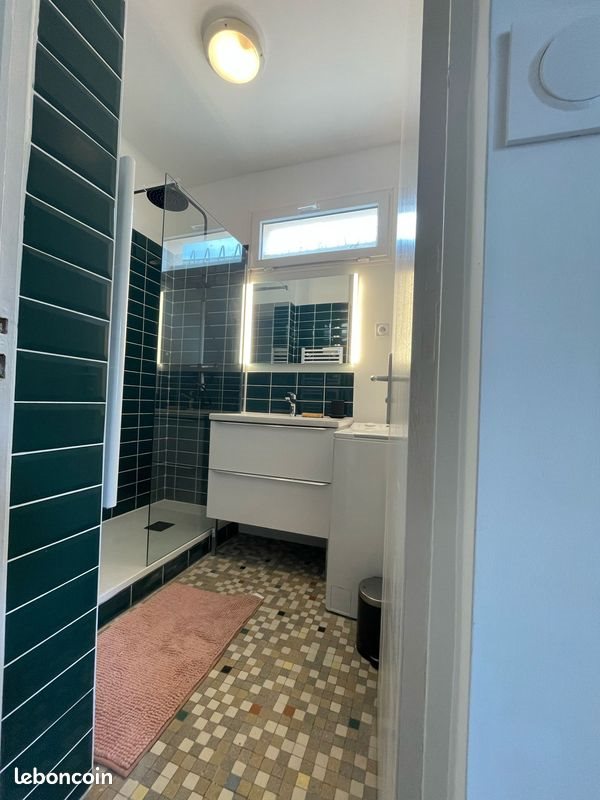 Appartement à louer, 45m², Lyon 8ème