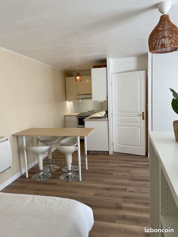 Appartement à louer, 35m², Les Loges-en-Josas