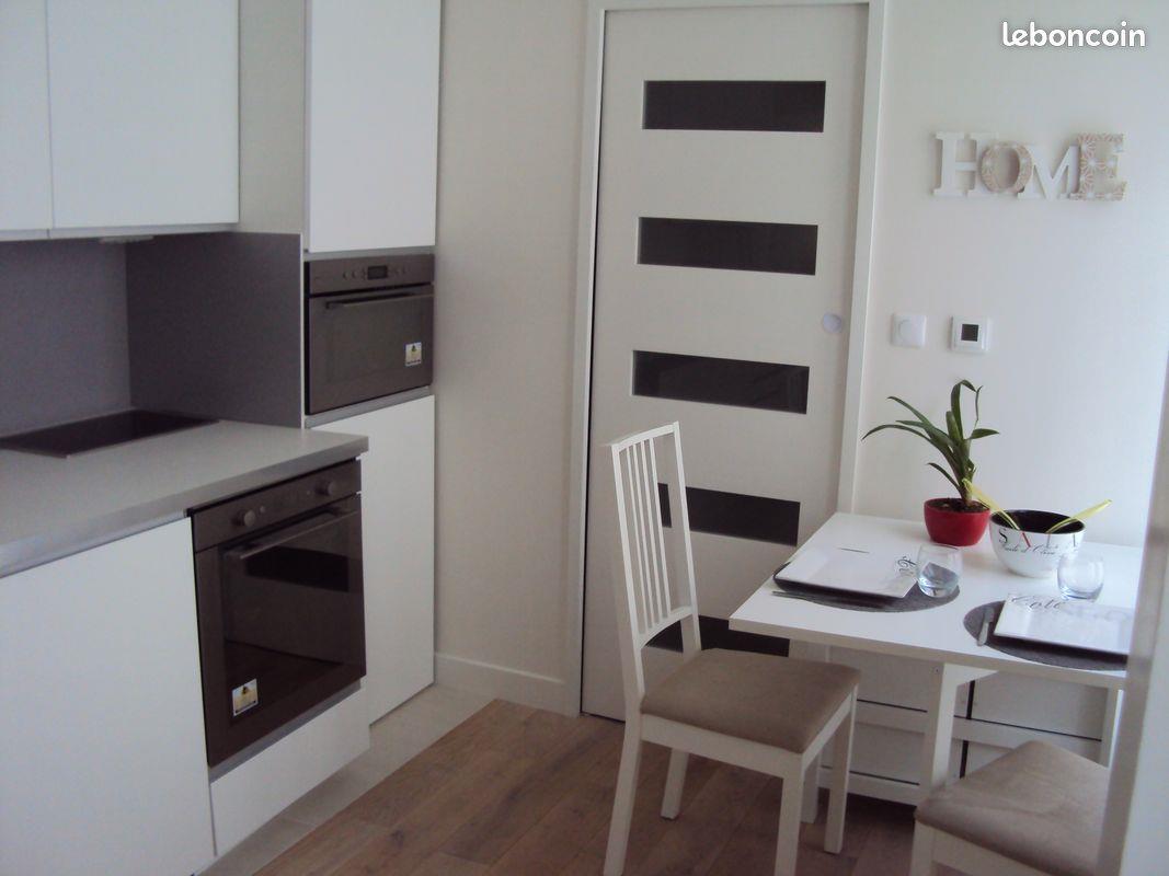 Maison à louer, 22m², Paris 18ème