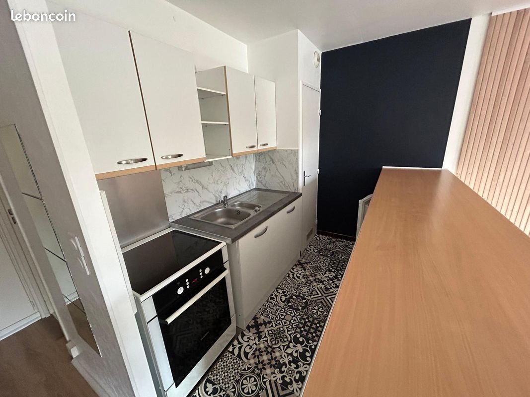 Appartement à louer, 32m², Reims