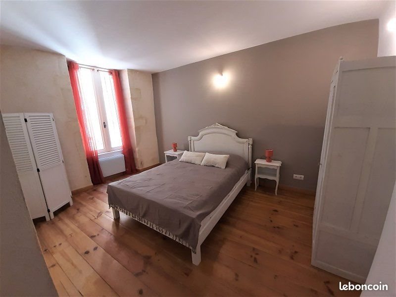 Appartement à louer, 47m², Pont-Saint-Esprit