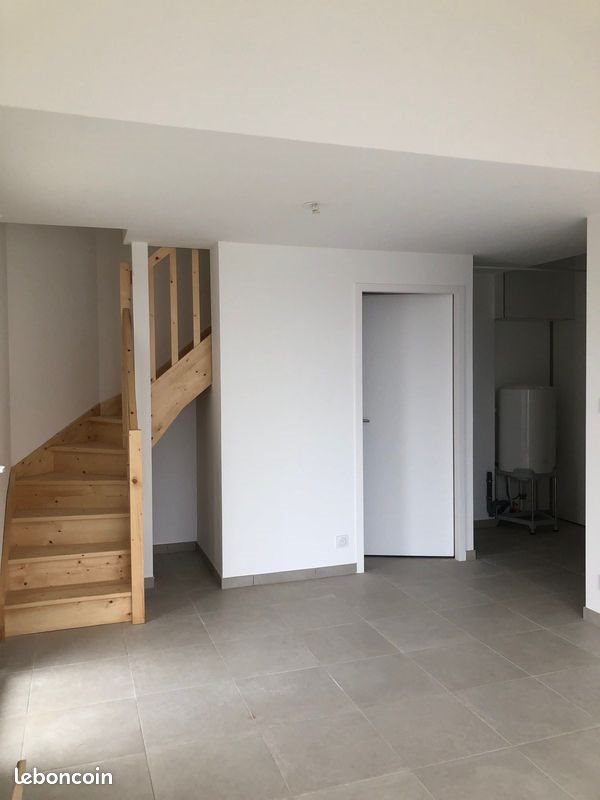Appartement à louer, 43m², Saint-Georges-de-Pointindoux
