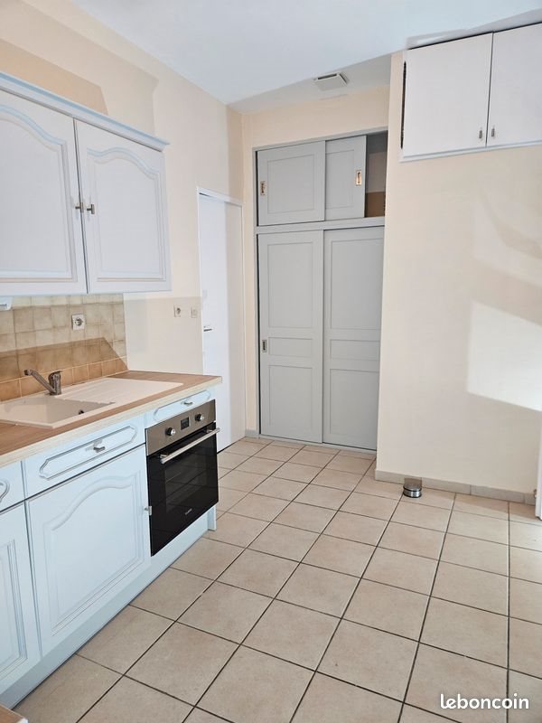 Appartement à louer, 64m², Orléans