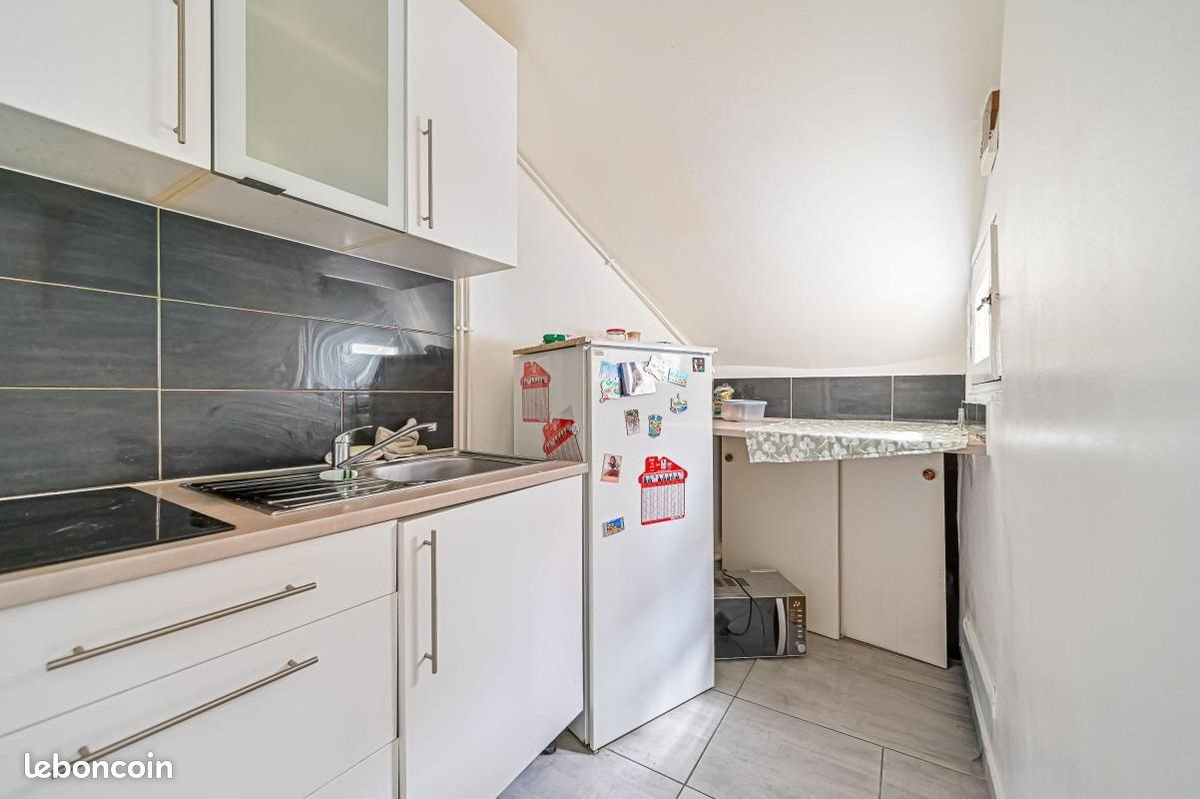 Appartement à louer, 19m², Paris 20ème