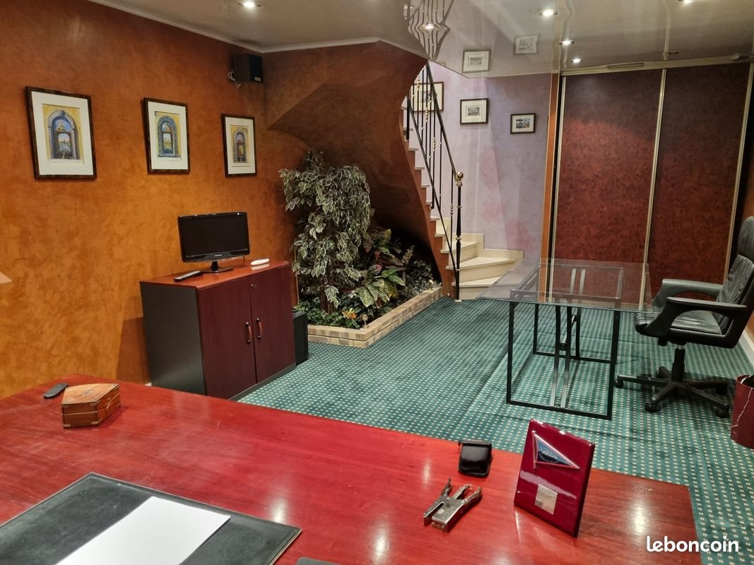 Appartement à louer, 77m², Paris 19ème