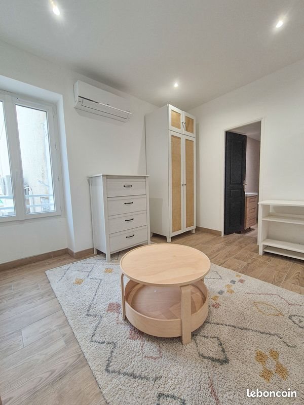 Appartement à louer, 20m², Roquemaure