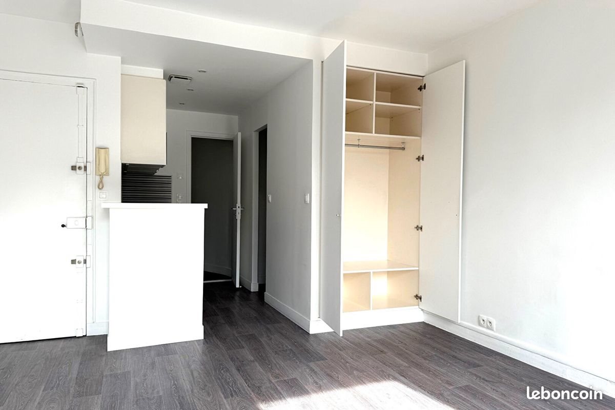 Appartement à louer, 25m², Paris 16ème