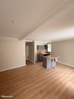 Appartement à louer, 90m², La Cluse-et-Mijoux