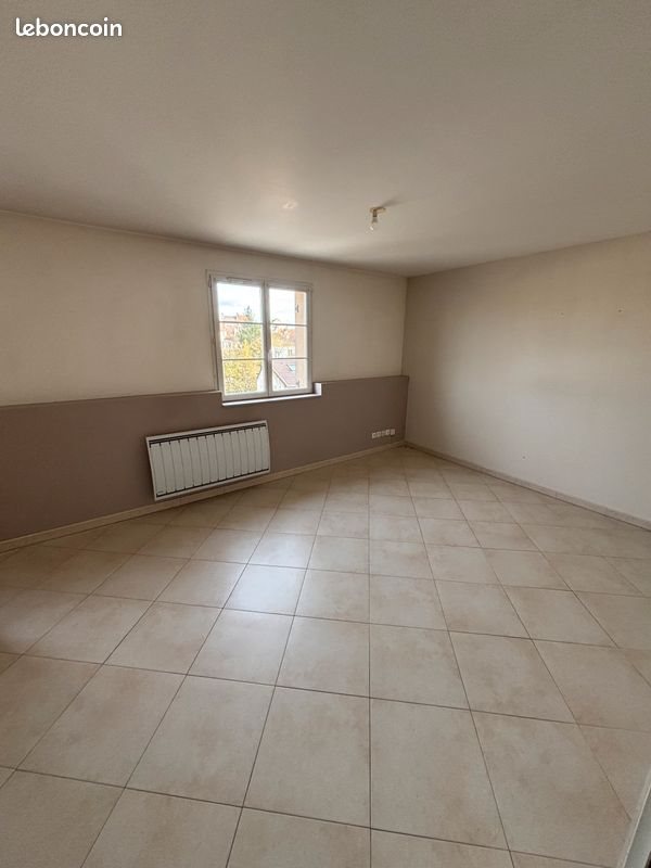 Appartement à louer, 59m², Coulommiers