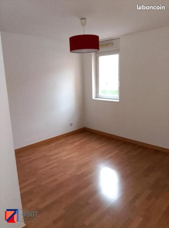 Appartement à louer, 70m², Marignier