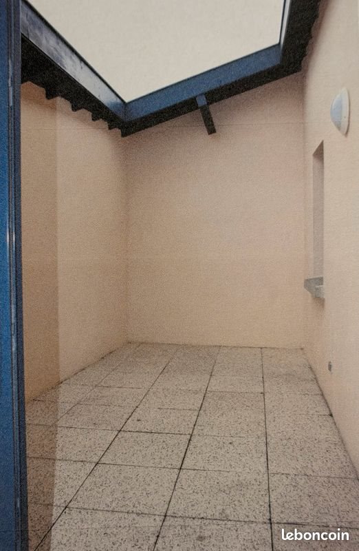 Appartement à louer, 82m², Taluyers