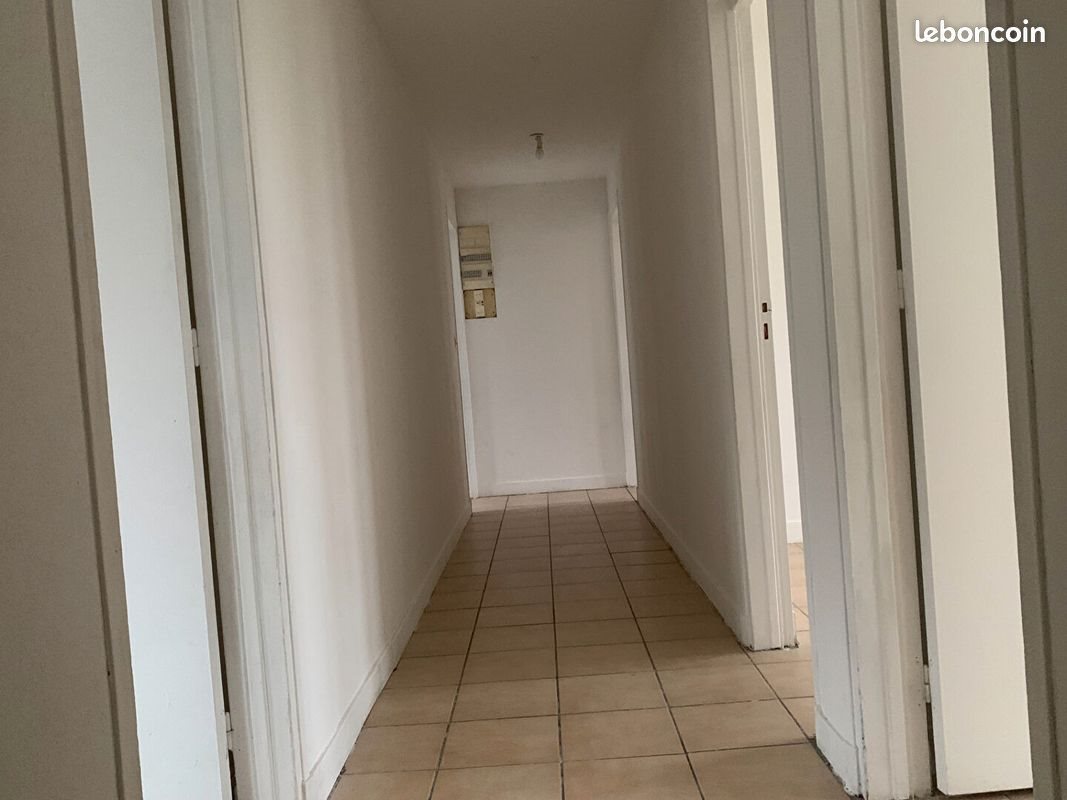 Appartement à louer, 71m², Villers-Saint-Paul