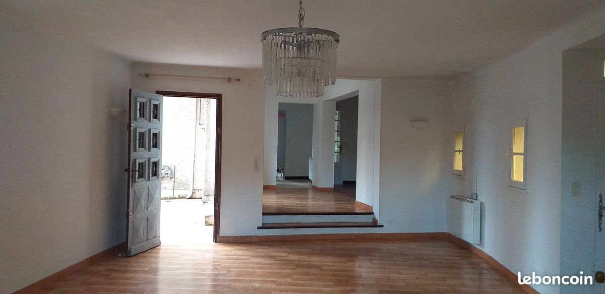 Maison à louer, 133m², Apt