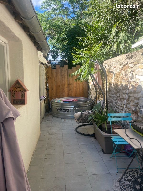 Maison à vendre, 75m², Nîmes