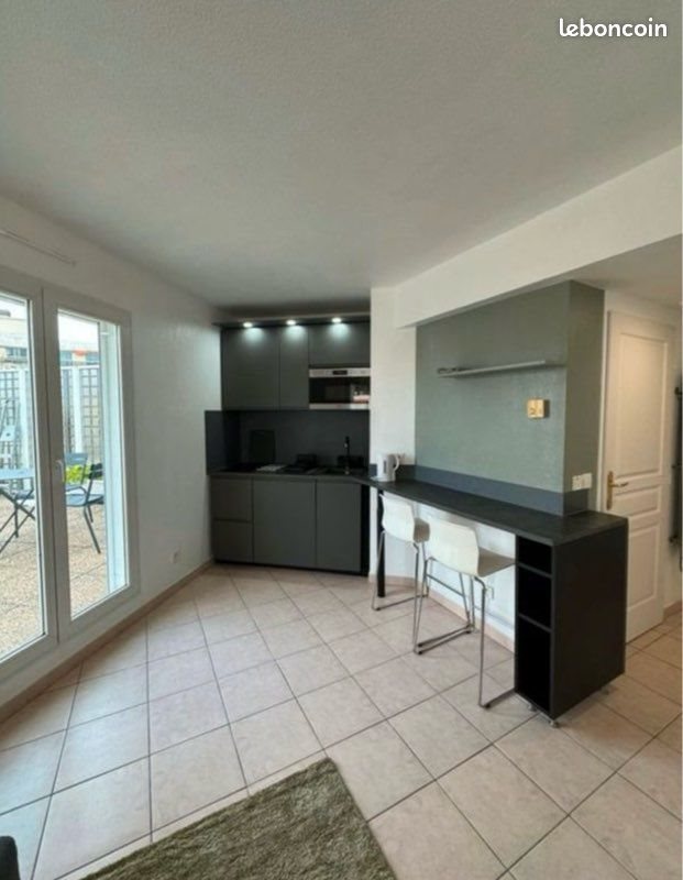Appartement à louer, 19m², Nice