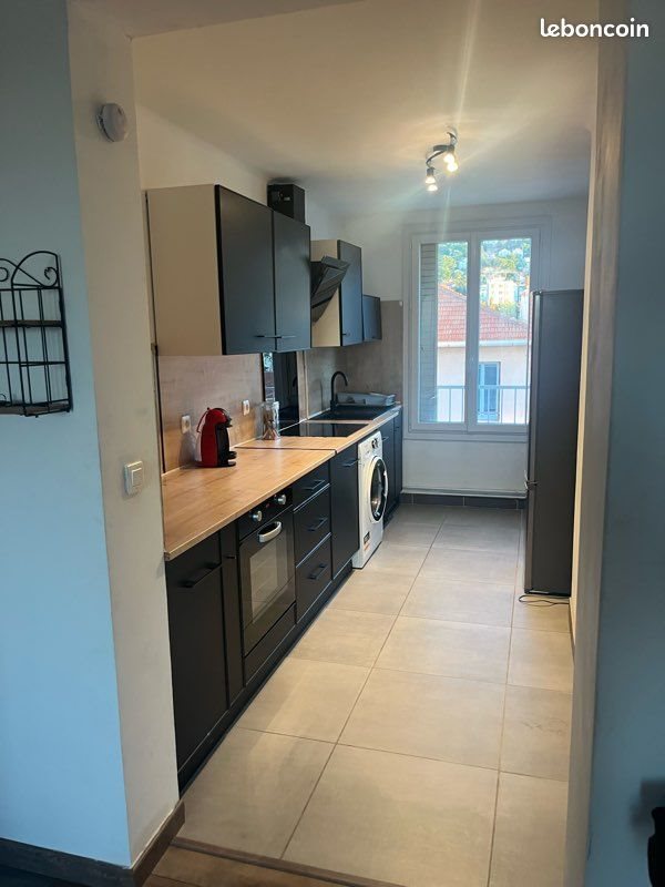 Appartement à louer, 48m², Toulon