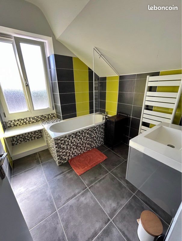 Appartement à louer, 62m², Lamballe