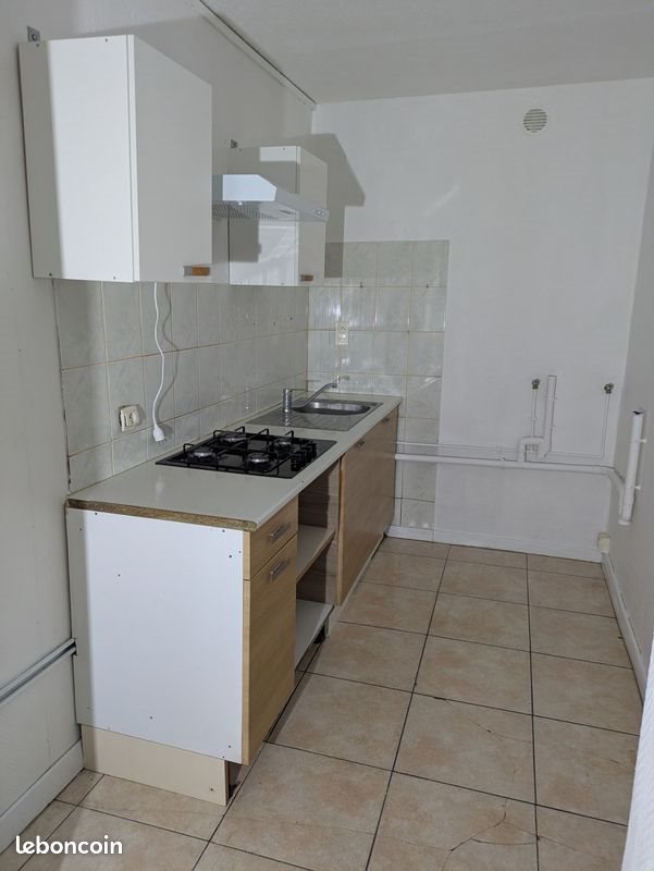 Appartement à louer, 35m², Villefranche-de-Rouergue