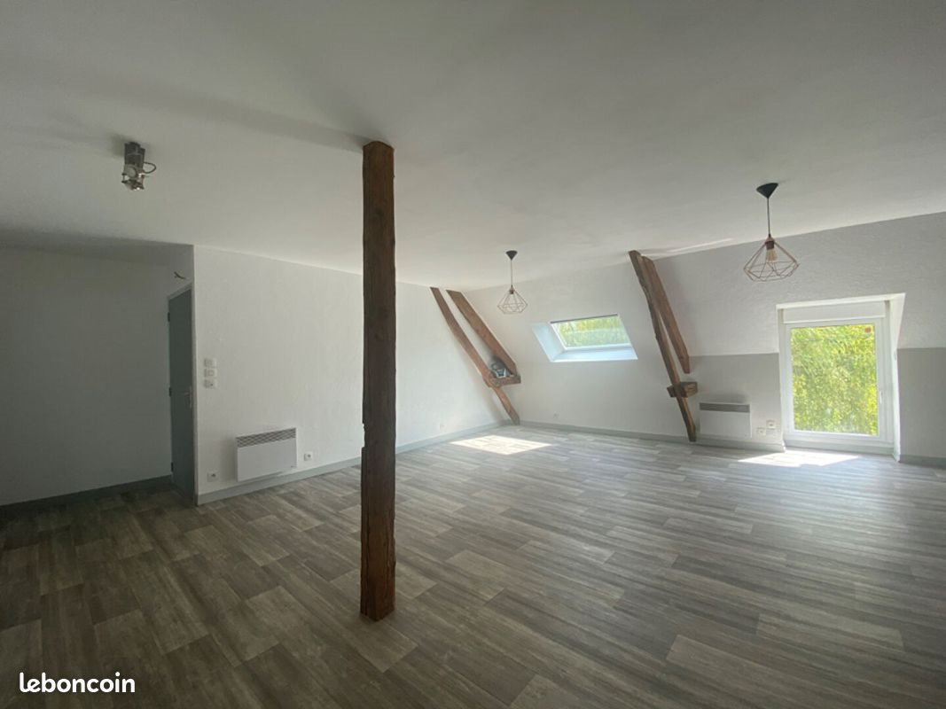 Appartement à louer, 90m², Breteil