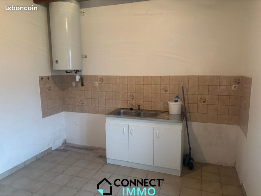 Maison à louer, 77m², Motreff