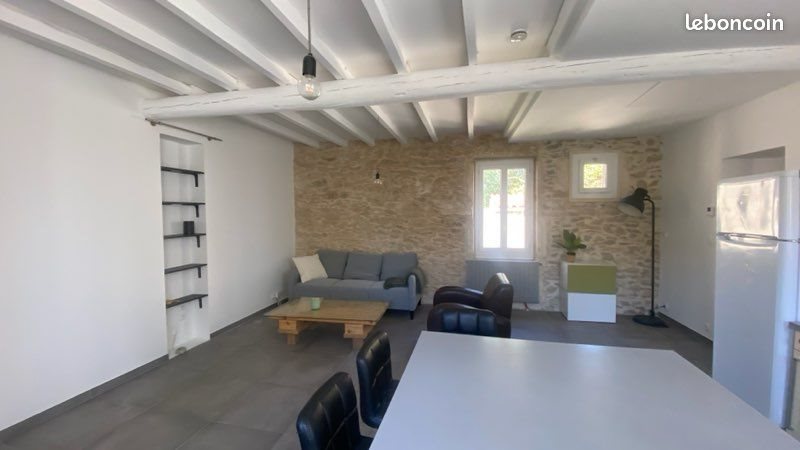 Appartement à louer, 65m², Nîmes