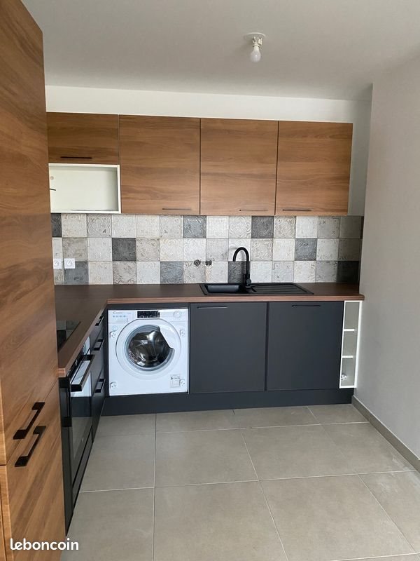 Appartement à louer, 45m², Mougins