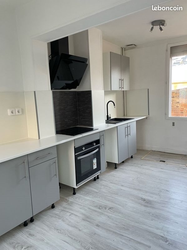 Maison à louer, 78m², Orbec