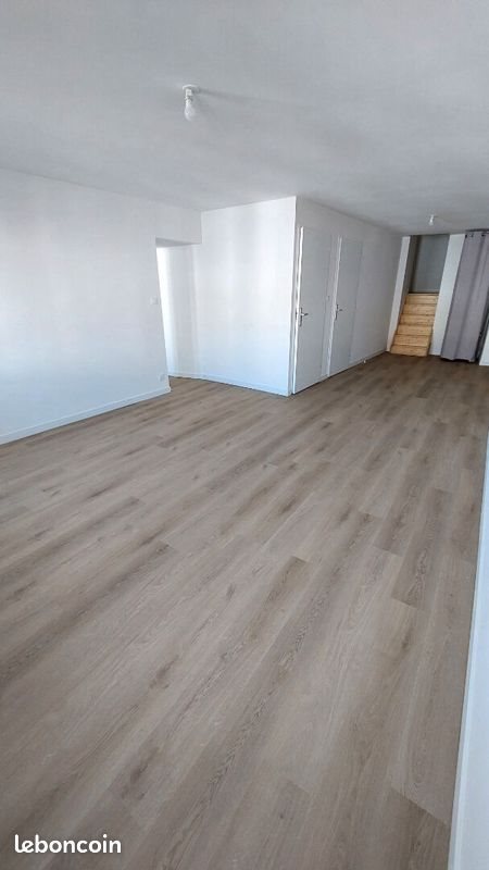Appartement à louer, 89m², La Crèche