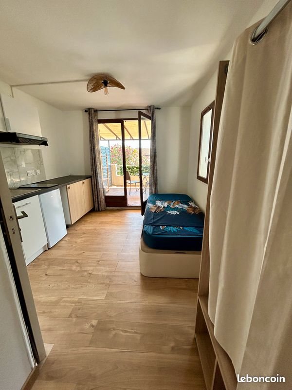 Appartement à louer, 15m², Roquefort-les-Pins