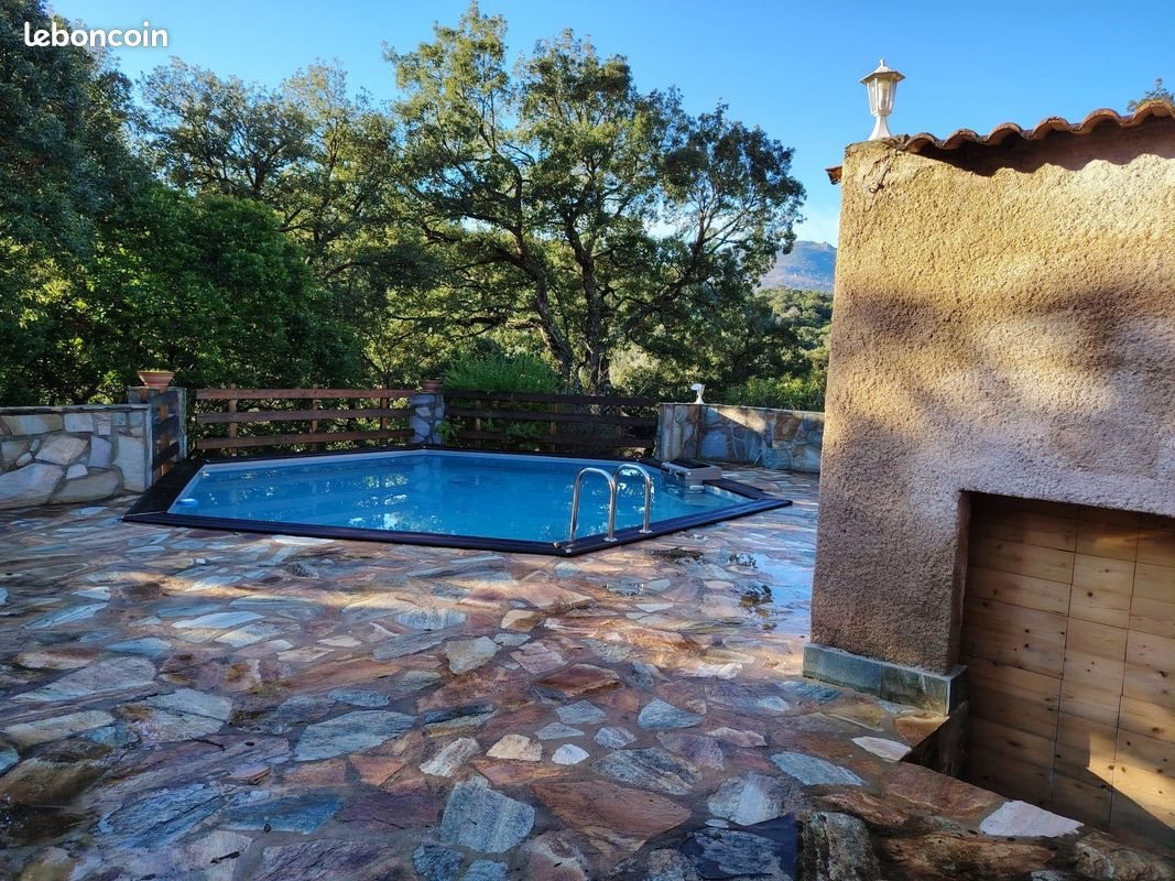 Maison à vendre, 350m², Lucciana