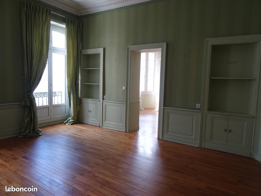 Appartement à louer, 145m², Nantes