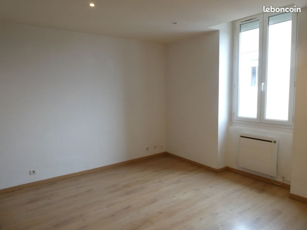 Appartement à louer, 55m², Alès