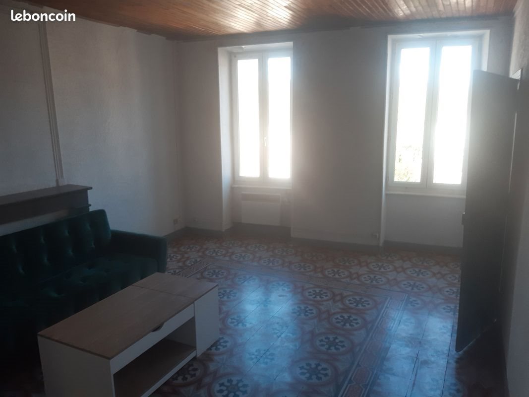 Appartement à louer, 45m², Saint-Ambroix