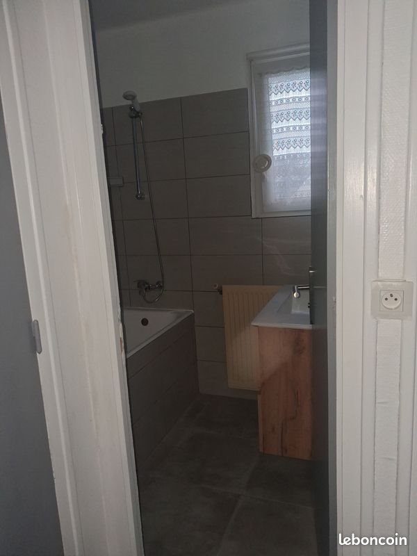 Maison à louer, 90m², Plescop