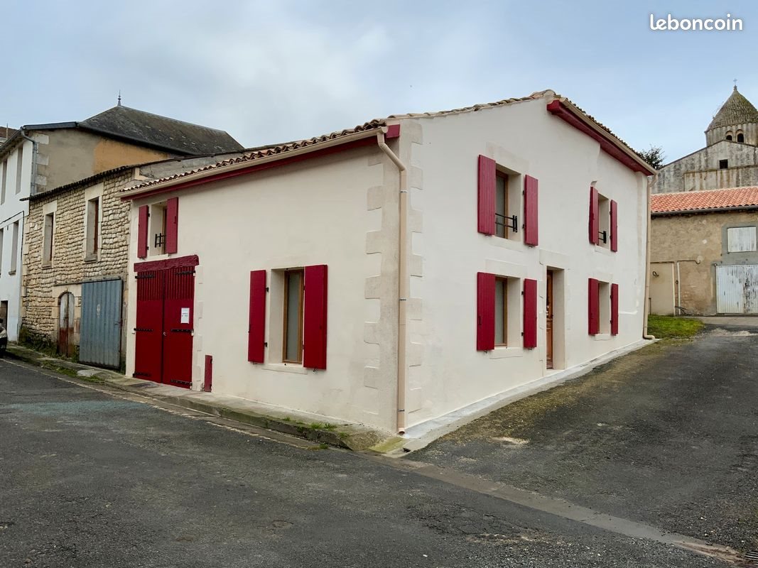 Maison à louer, 100m², Nieul-le-Virouil